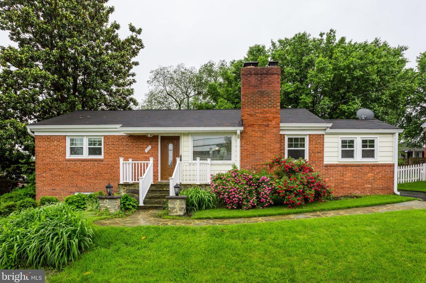5906 1st St N, Arlington, VA 22203