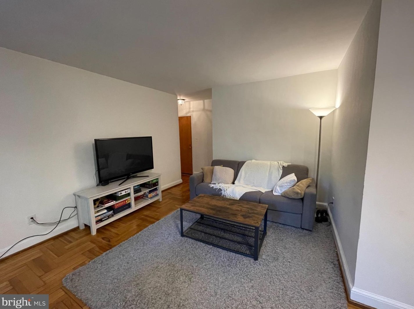 1320 Fort Myer Dr #802, Arlington, VA 22209