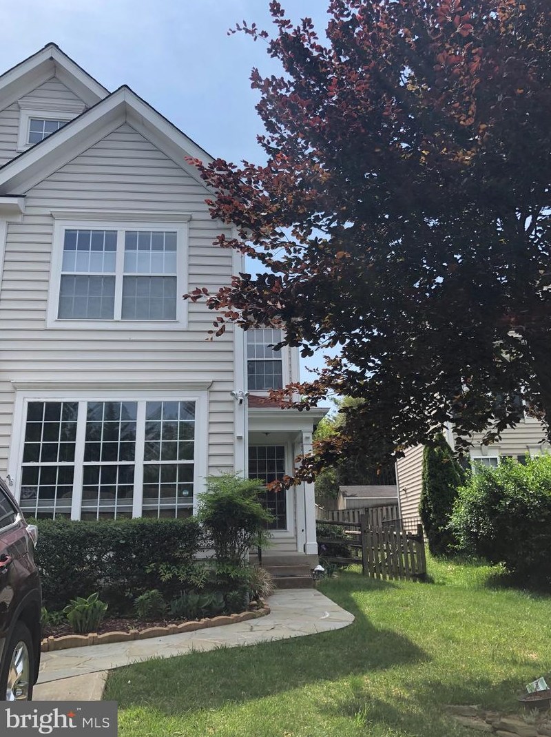 3716 5th St S, Arlington, VA 22203