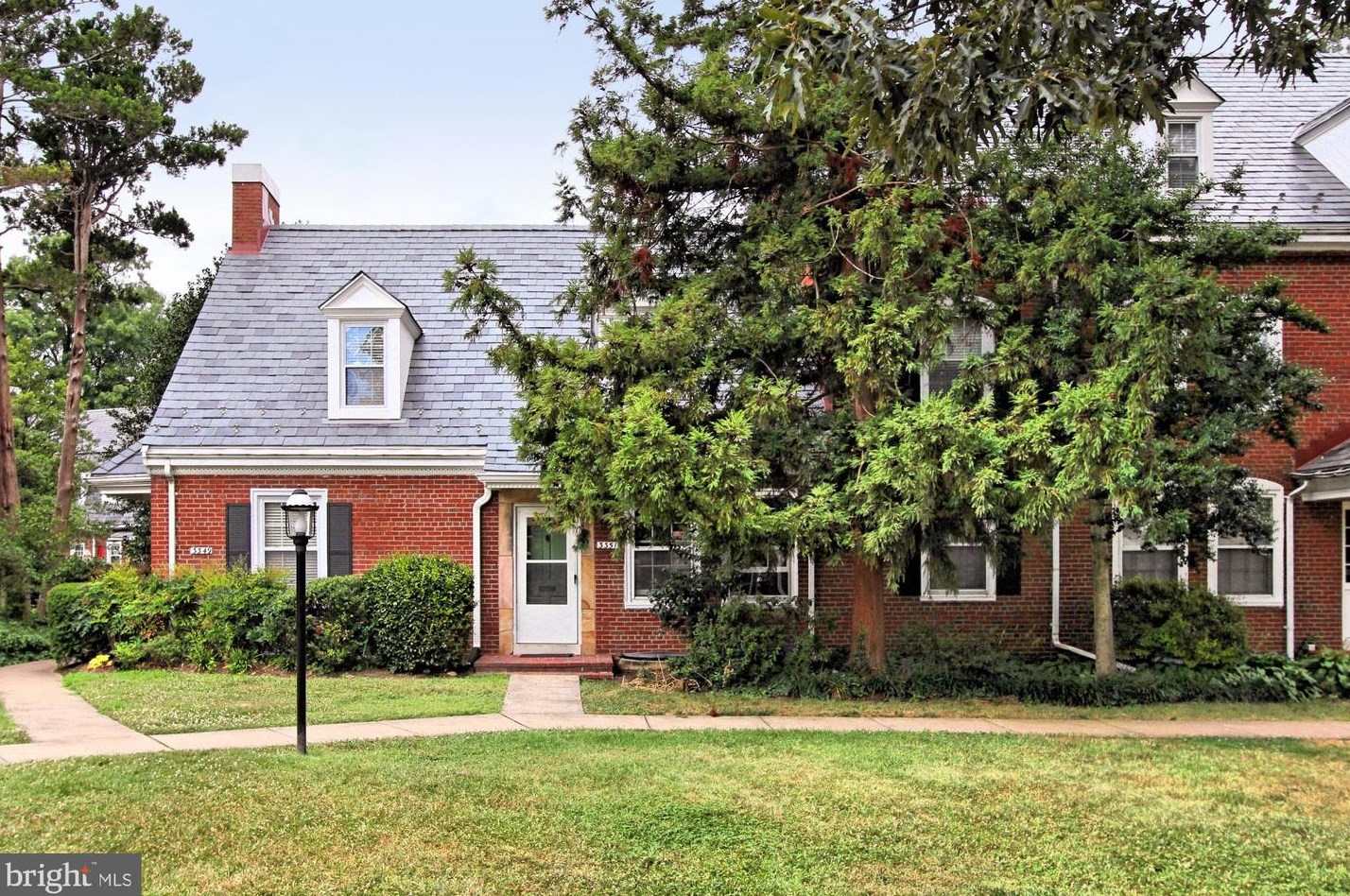 3351 S Stafford St, Arlington, VA 22206