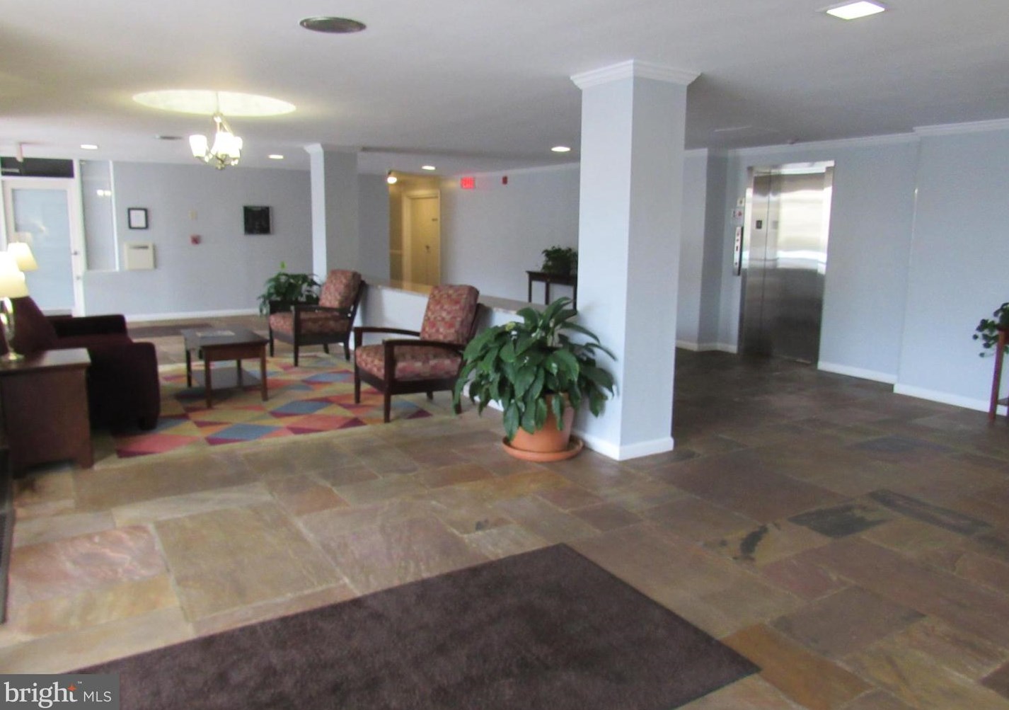5353 Columbia Pike #410, Arlington, VA 22204