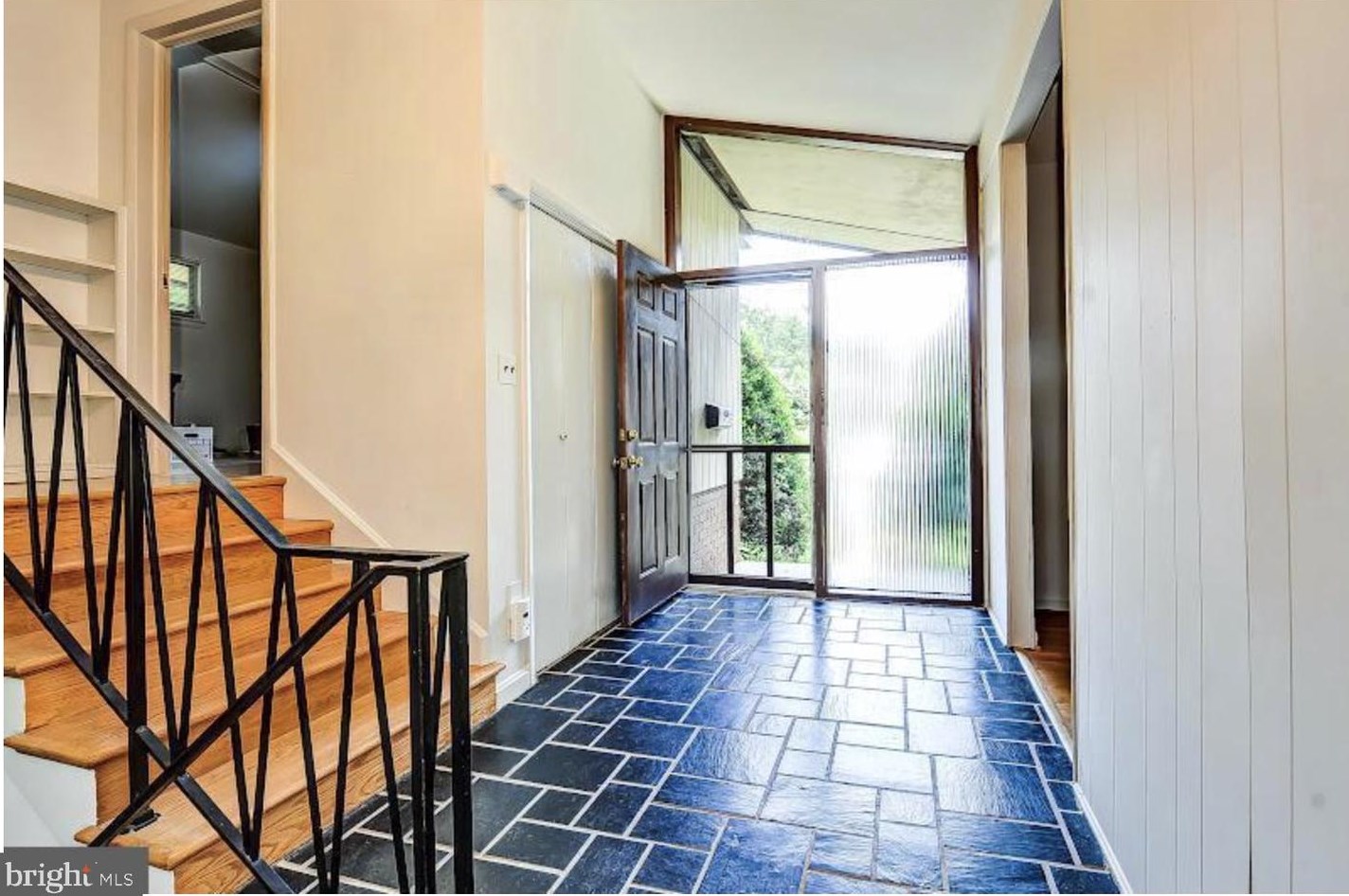 2500 N Fillmore St, Arlington, VA 22207