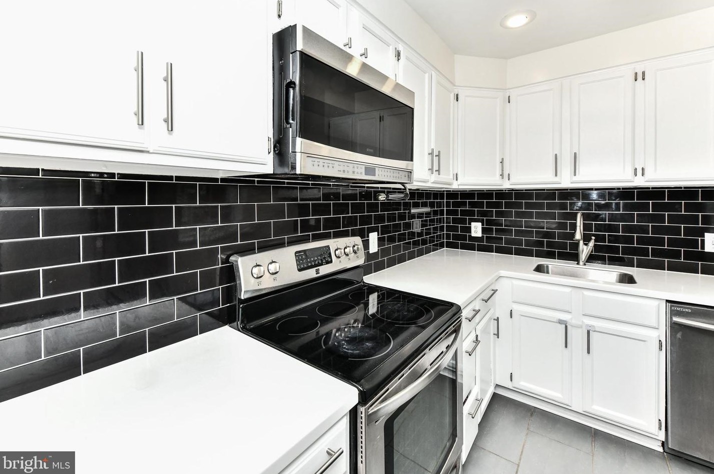 3581 S Stafford St #b2, Arlington, VA 22206