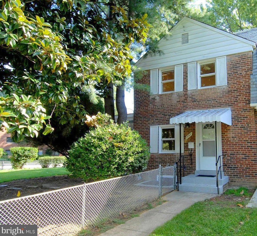 1067 N Nelson St, Arlington, VA 22201
