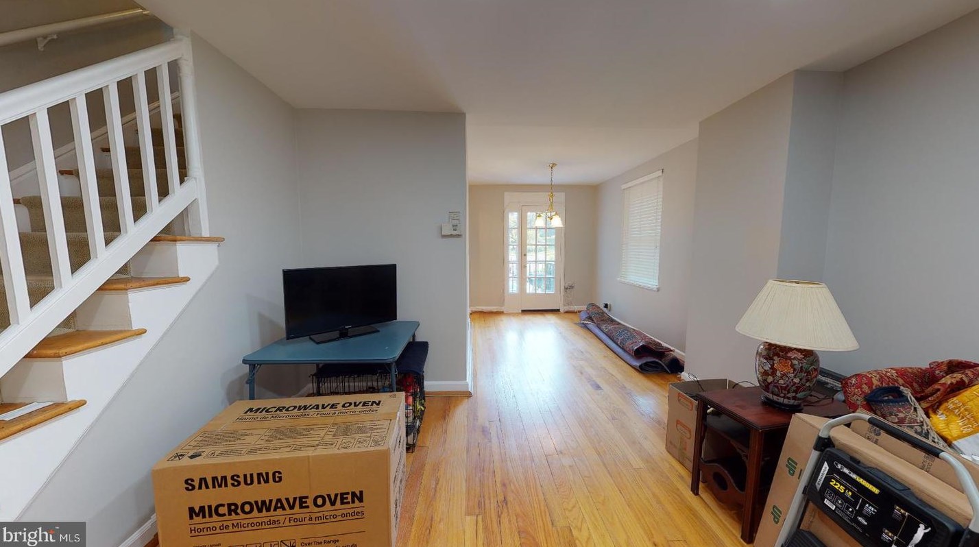 2823 S Columbus St, Arlington, VA 22206
