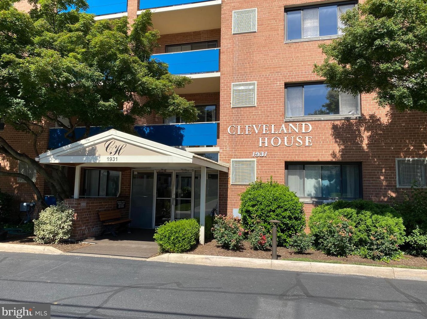 1931 N Cleveland St #410, Arlington, VA 22201