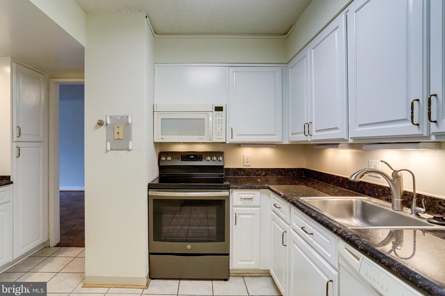 3800 Fairfax Dr #104, Arlington, VA 22203