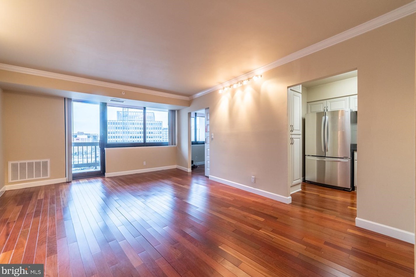 1805 Crystal Dr #1002s, Arlington, VA