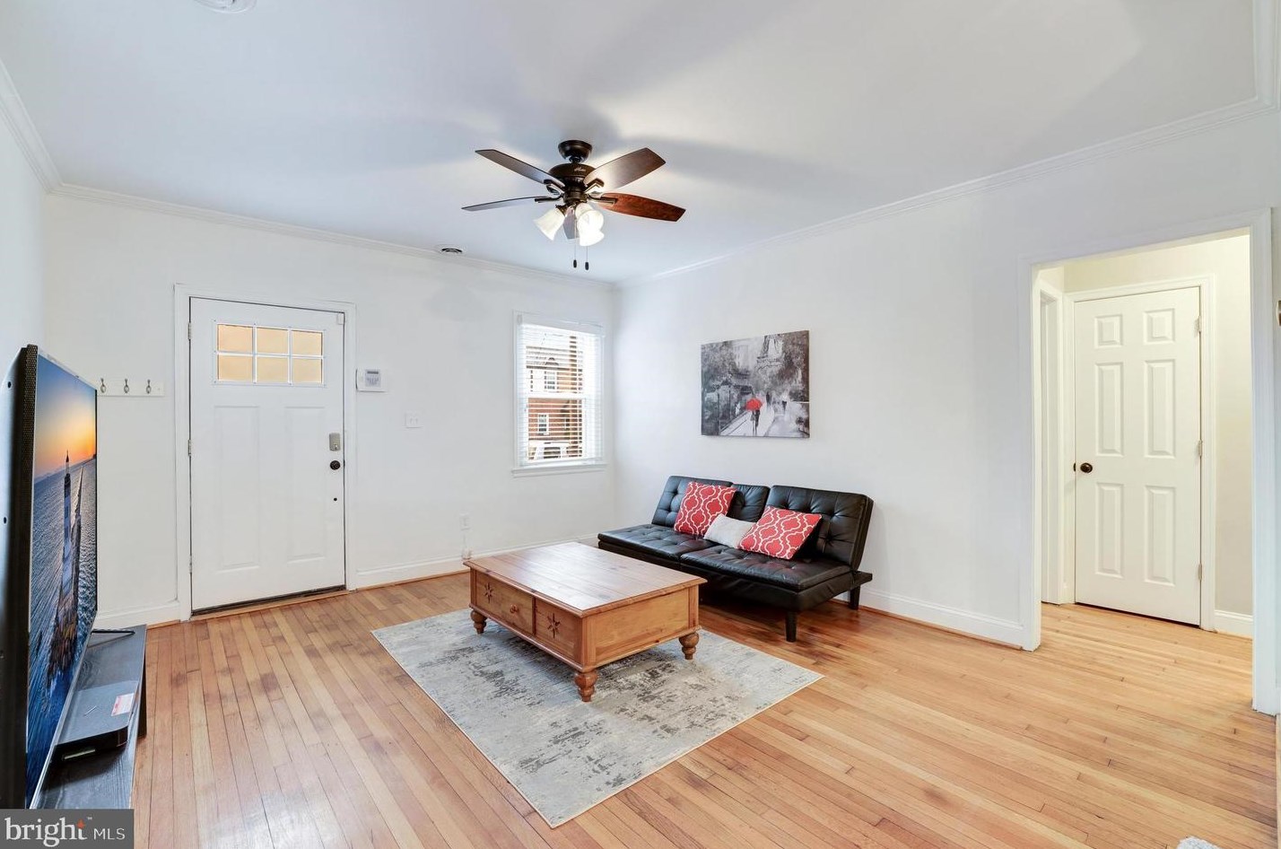 817 Oak St, Arlington VA  22204-4509 exterior