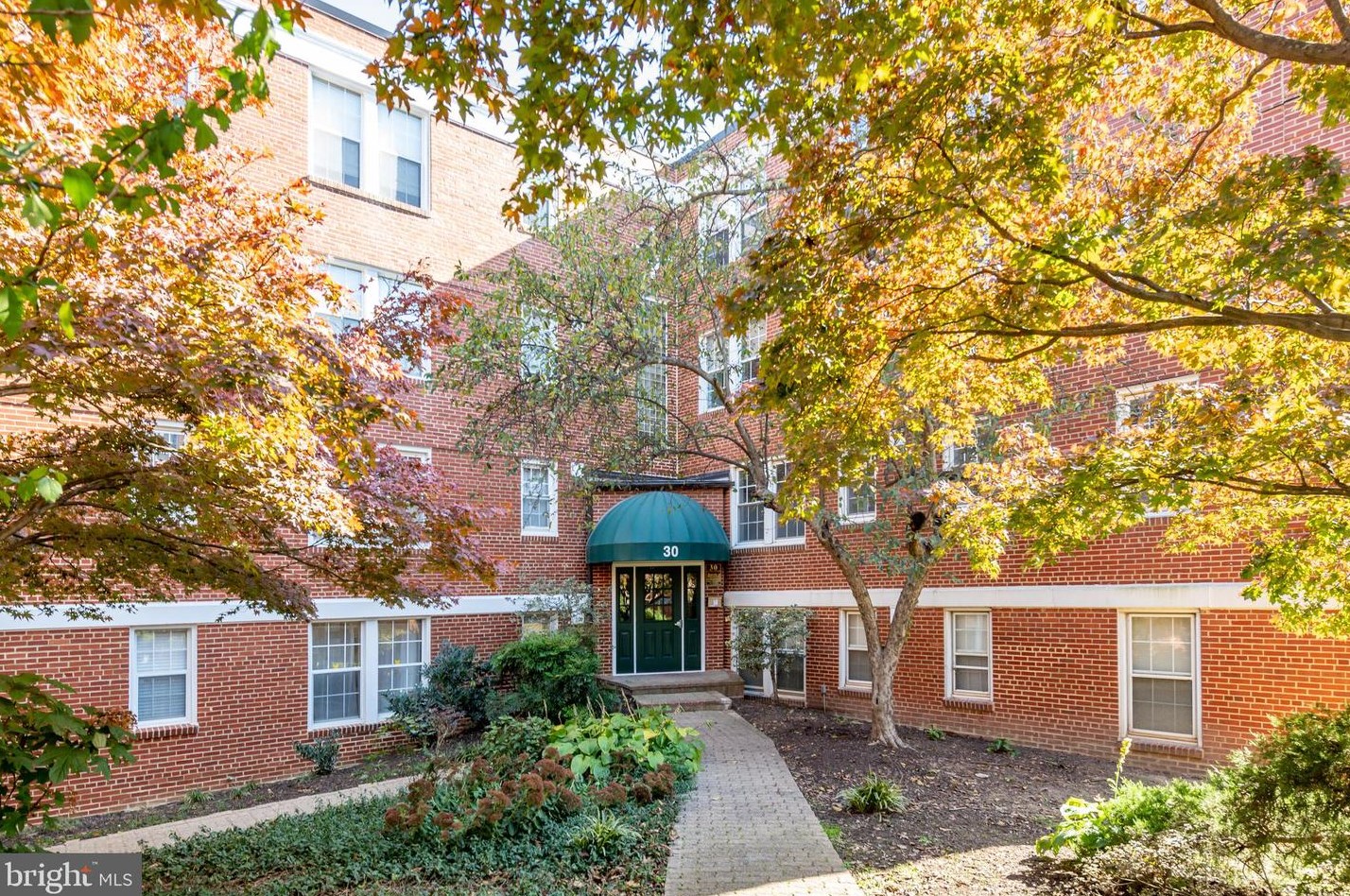 30 S Old Glebe Rd #106-e, Arlington, VA