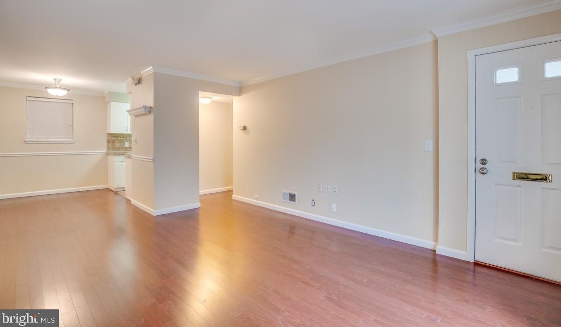 4644 28th Rd S Apt A, Arlington, VA
