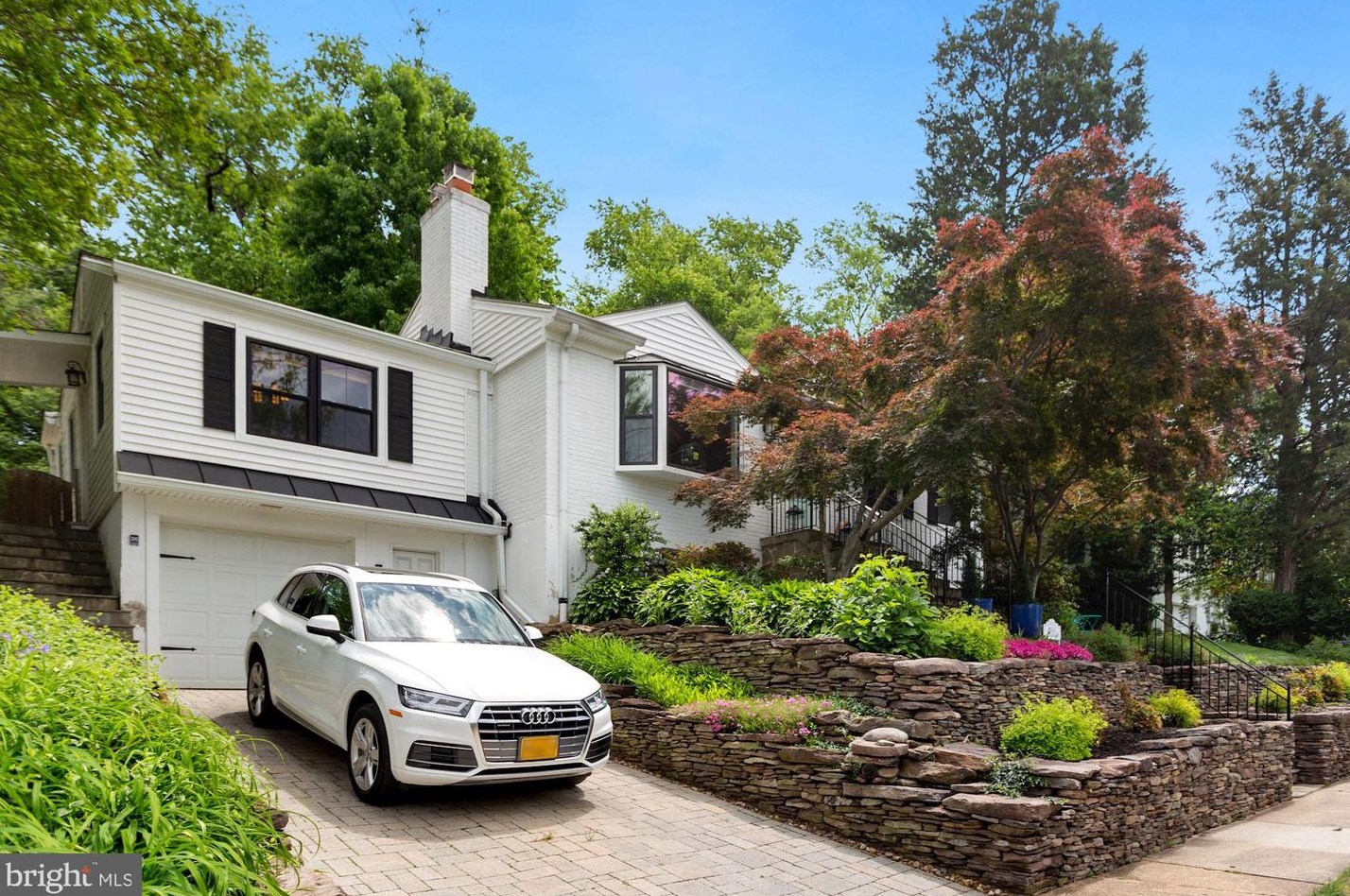 2901 Rochester St, Arlington, VA 22213-1349