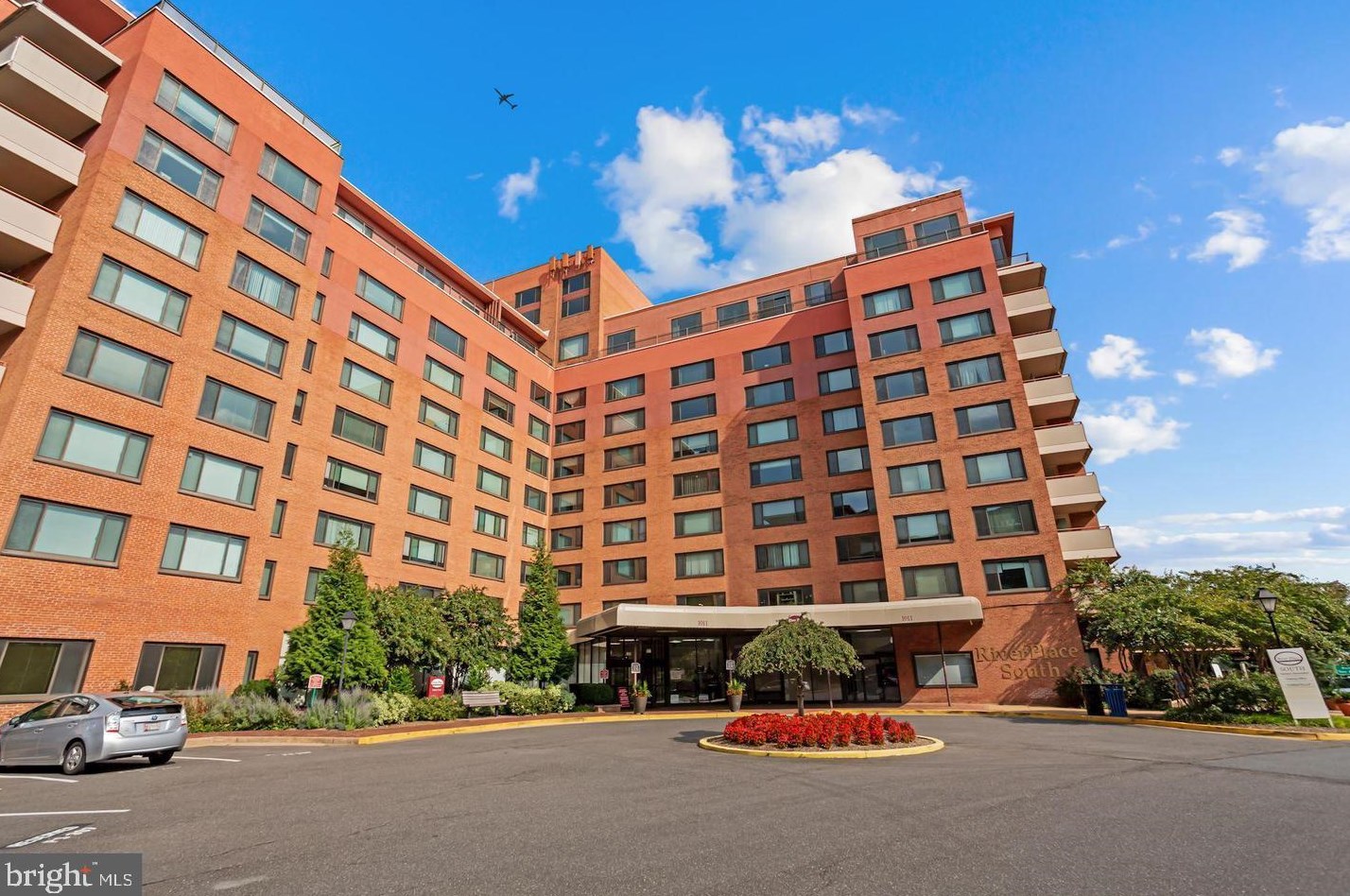 1011 Arlington Blvd #516, Arlington, VA 22209