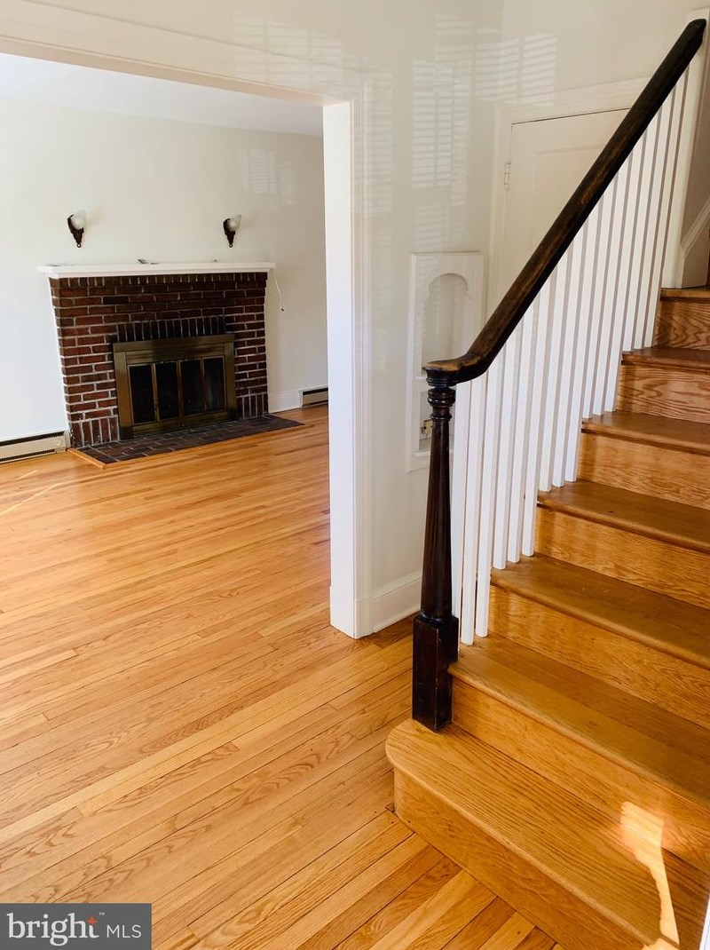 1619 N Edgewood St, Arlington, VA 22201
