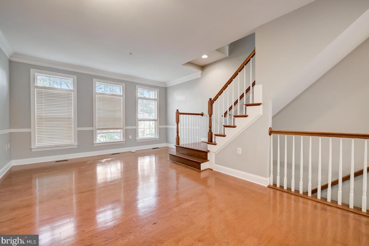 433 George Mason Dr, Arlington VA  22204-1509 exterior