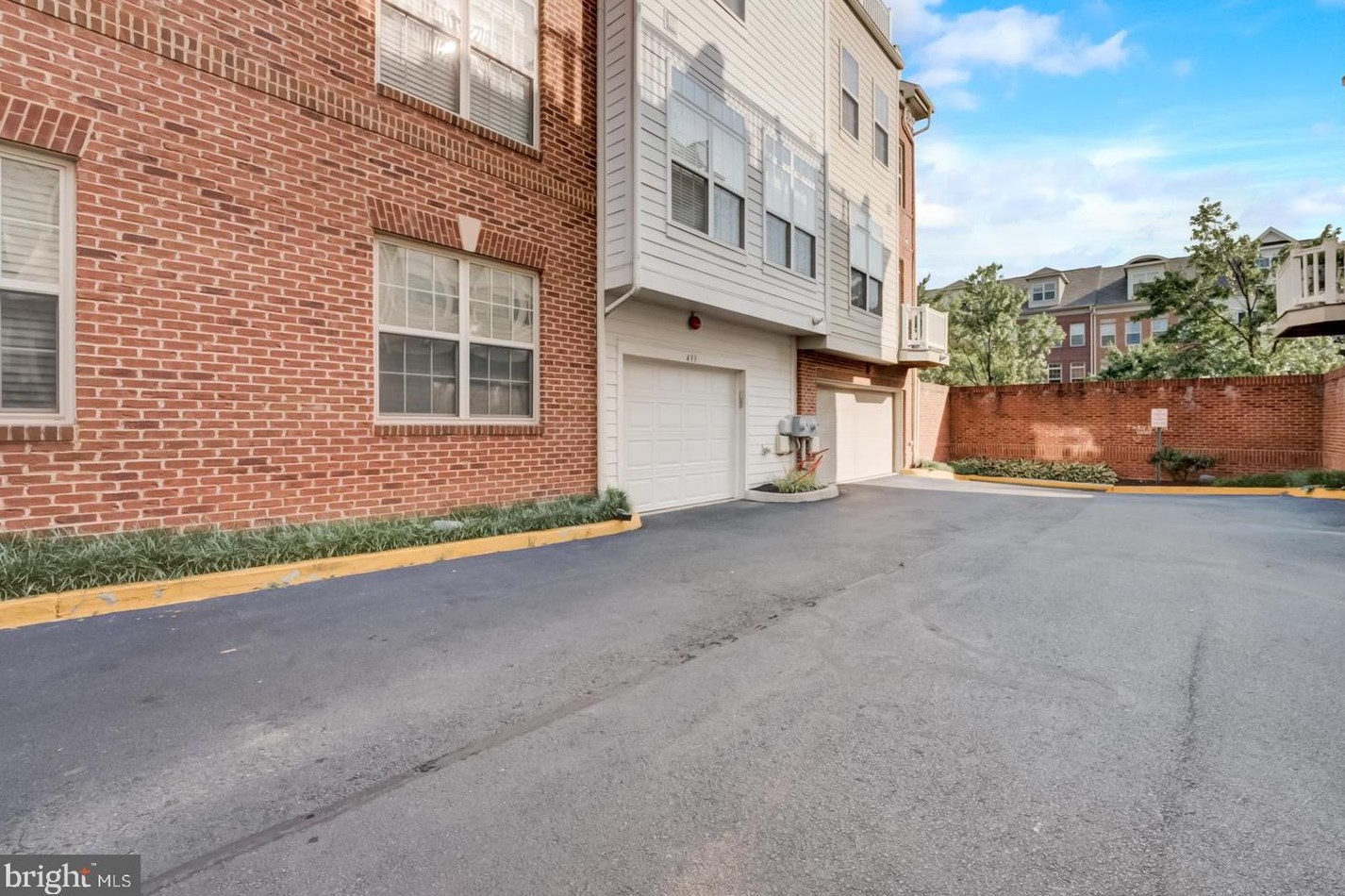 433 George Mason Dr, Arlington VA  22204-1509 exterior