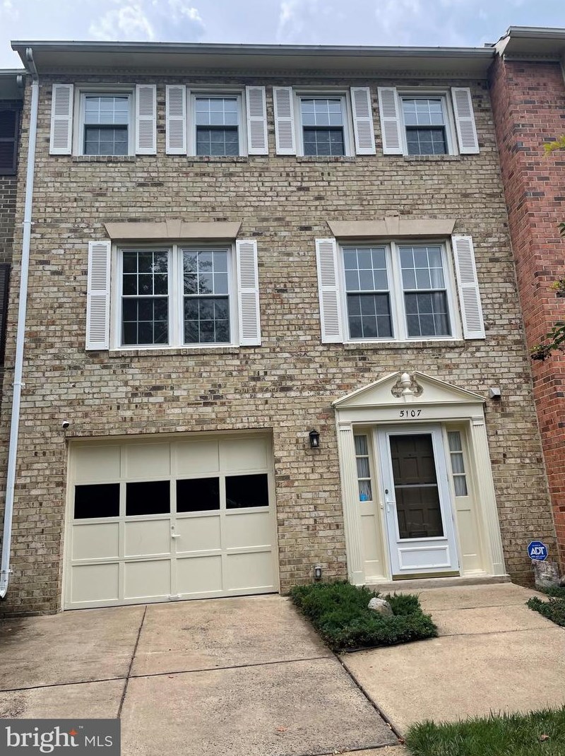 5107 12th Rd S, Arlington, VA 22204