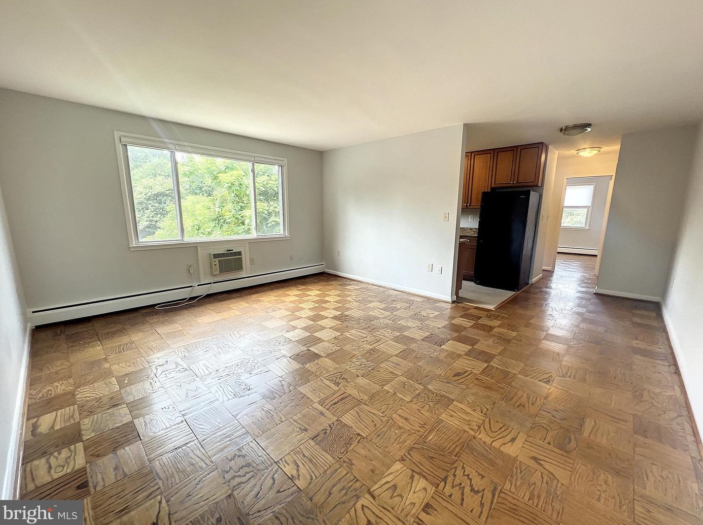 945 N Barton St #401, Arlington, VA 22201