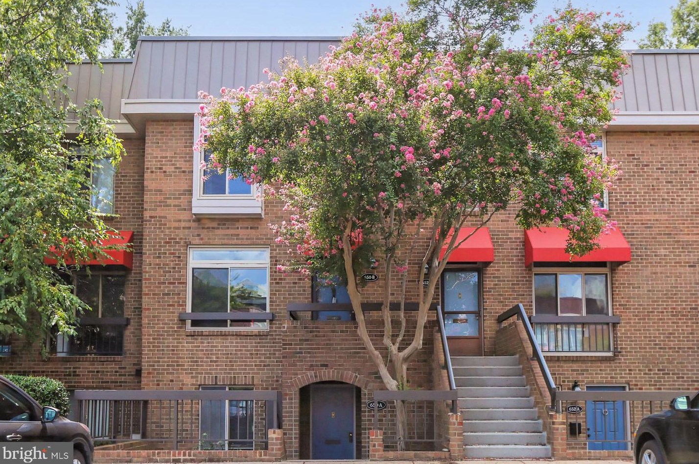 650 15th St S #2, Arlington, VA