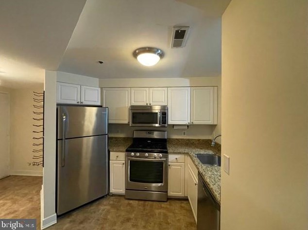 1050 N Taylor St #1-104, Arlington, VA