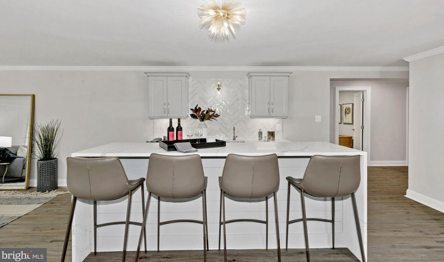 2762 Randolph St, Arlington VA  22207-5223 exterior