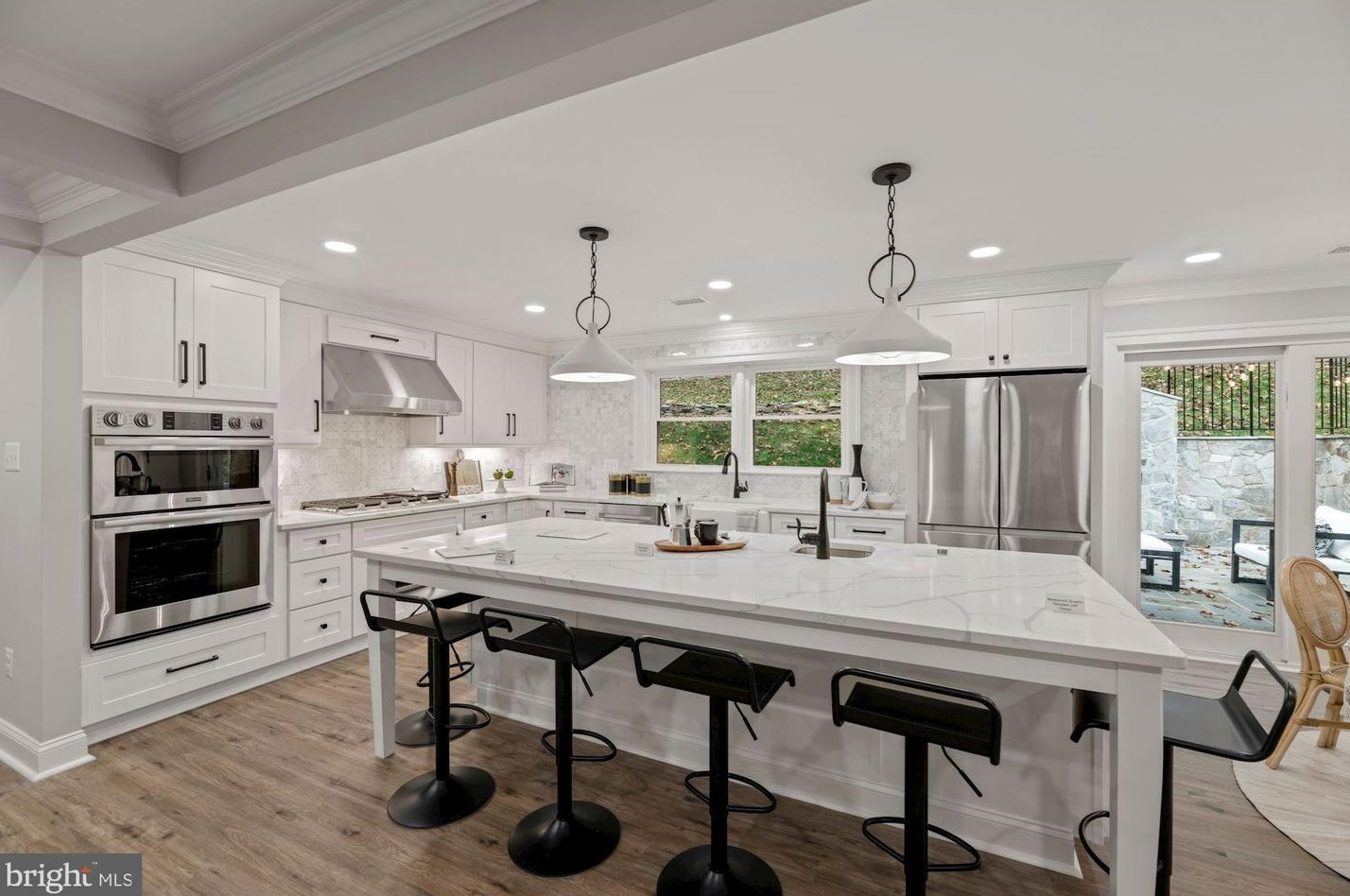 2762 Randolph St, Arlington VA  22207-5223 exterior