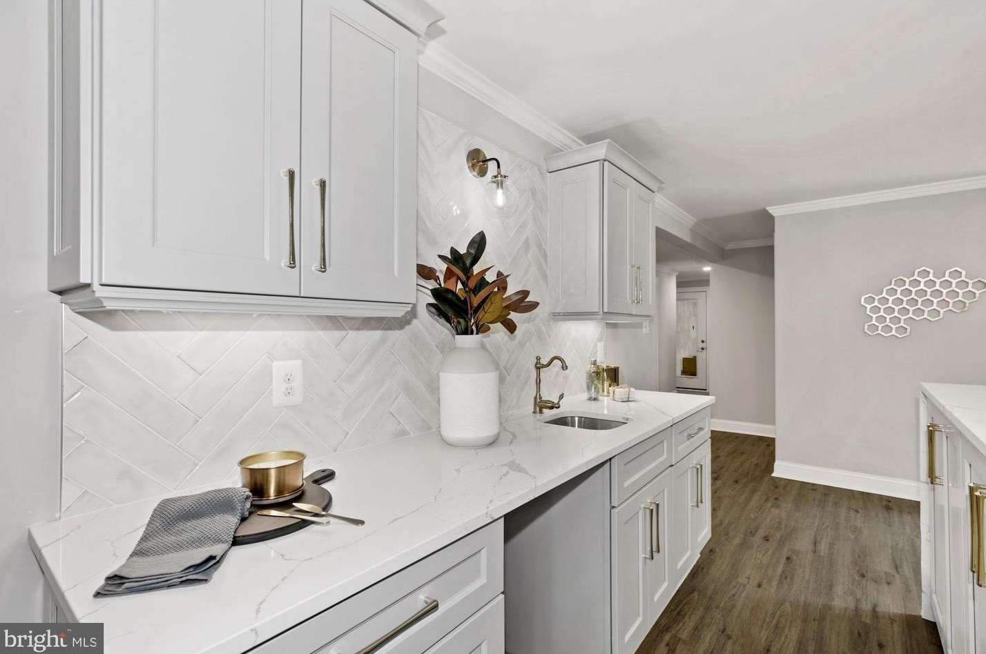 2762 Randolph St, Arlington VA  22207-5223 exterior