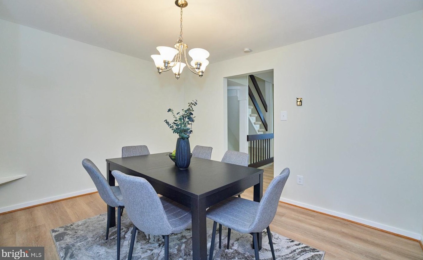 1229 Quinn St, Arlington VA 22209-3305 exterior