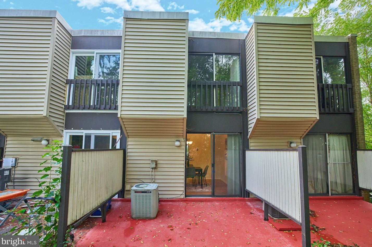 1229 Quinn St, Arlington VA 22209-3305 exterior