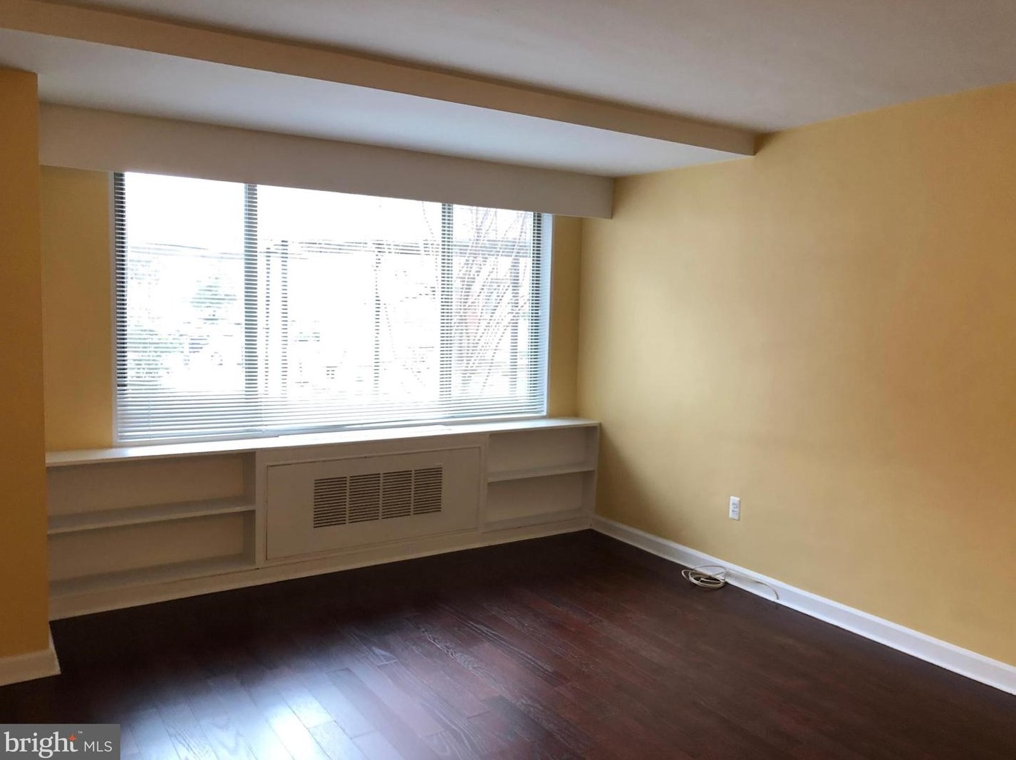 1121 Arlington Blvd Apt 204, Arlington, VA 22209