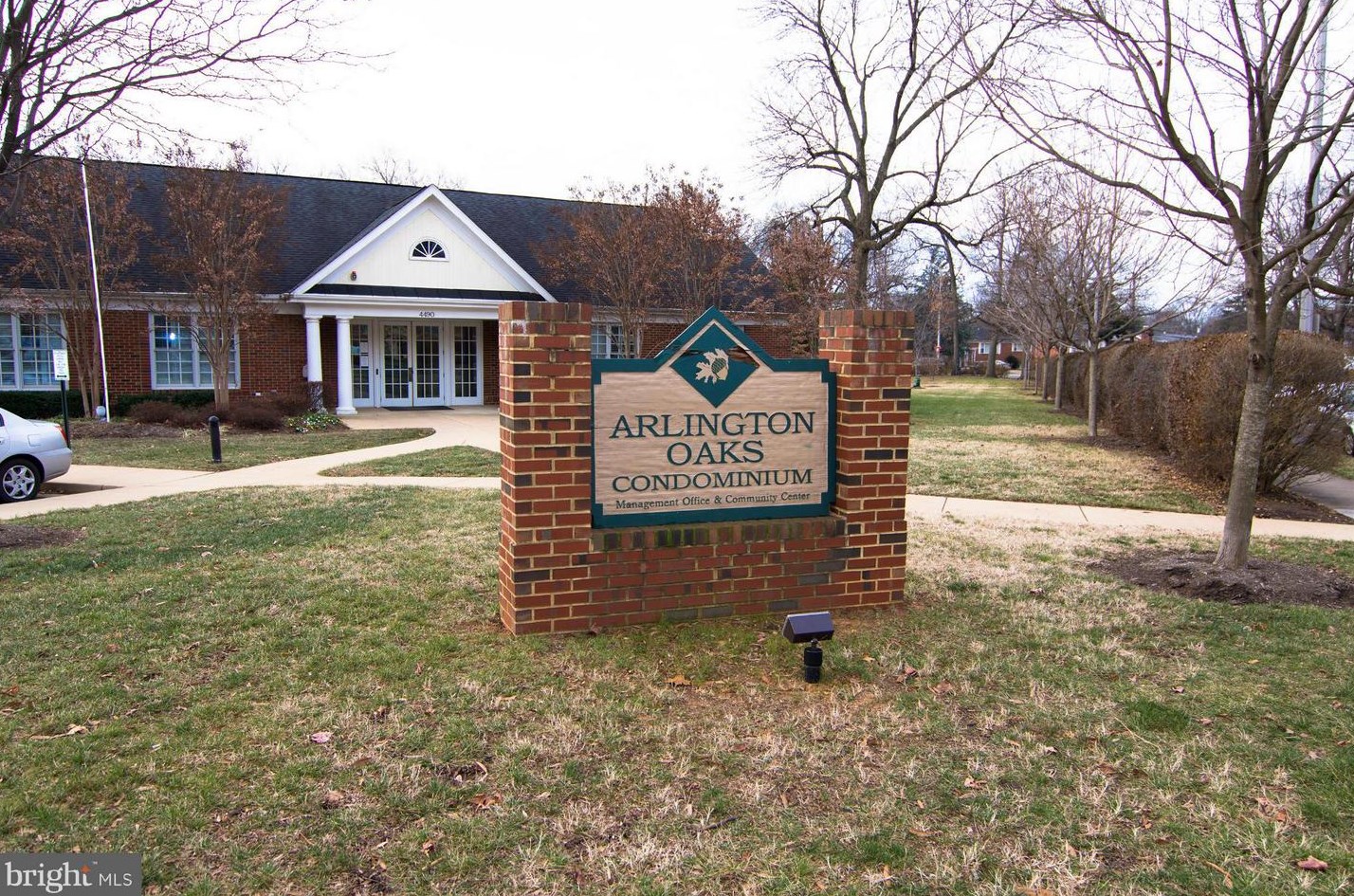 200 N Trenton St #200-2, Arlington, VA