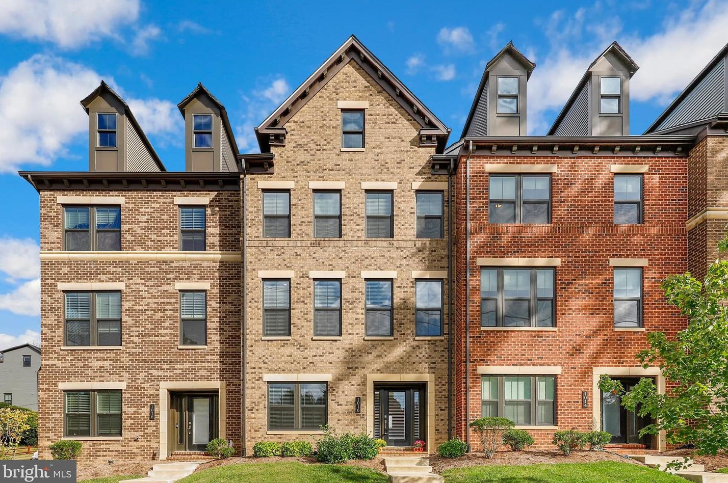 1016 Kennebec St, Arlington, VA 22205-0023