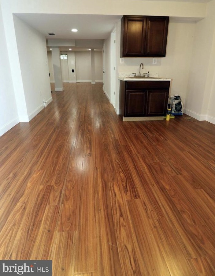 801 Veitch St, Arlington VA  22204-2124 exterior