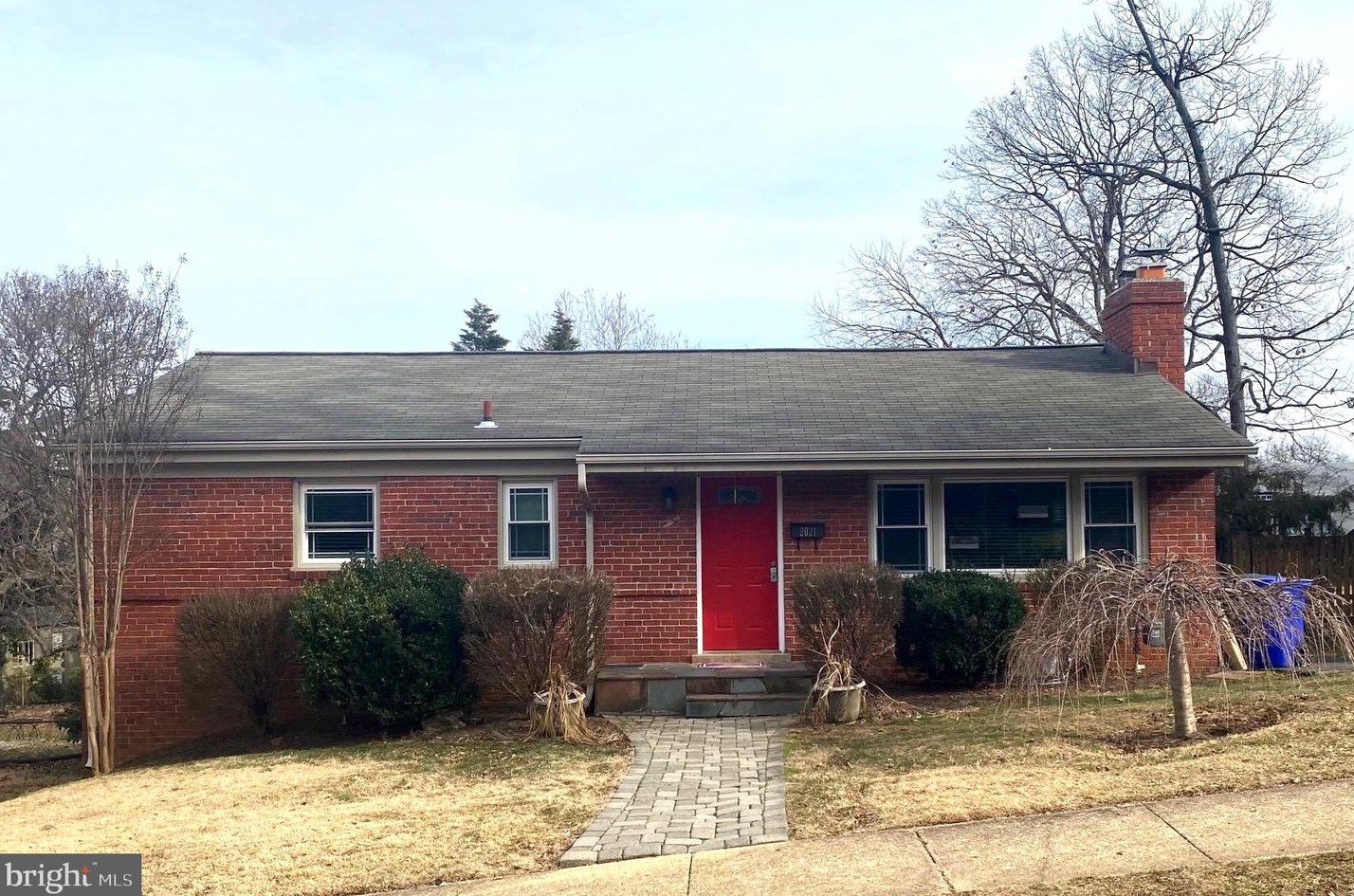 2021 N Woodrow St, Arlington, VA 22207