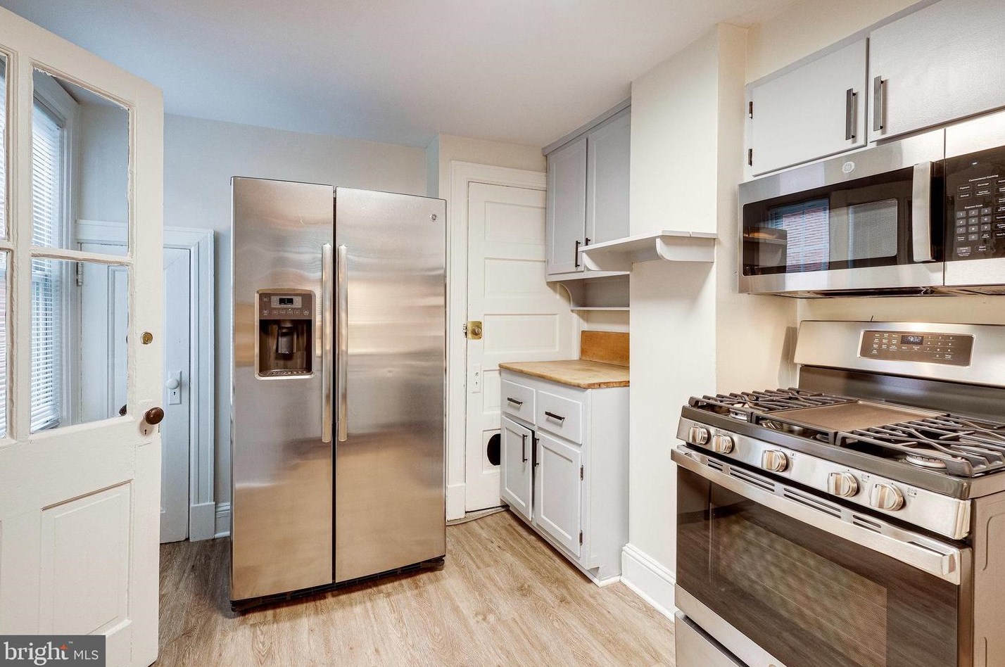 1423 N Garfield St, Arlington, VA 22201