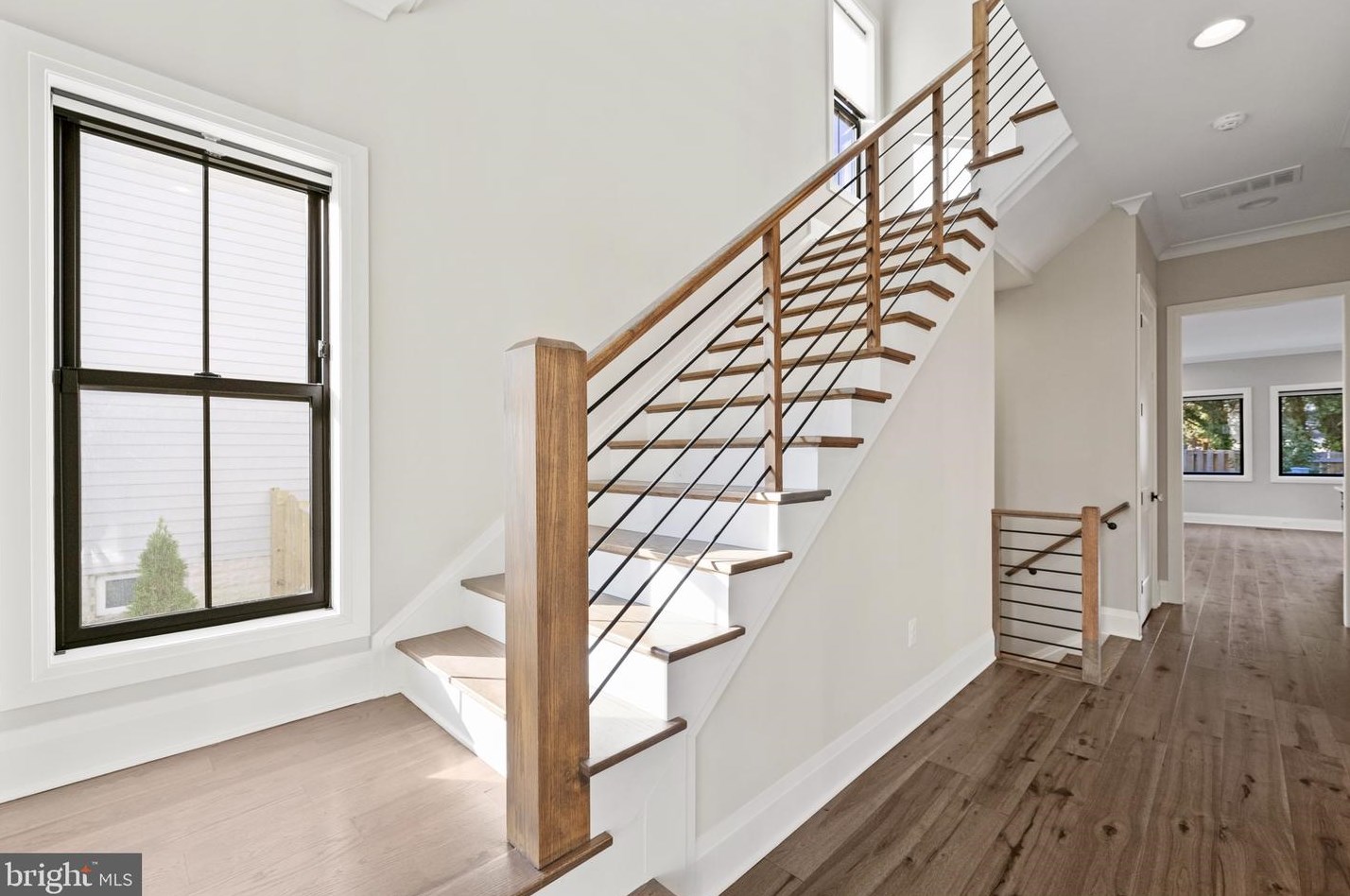 1724 Barton St, Arlington VA  22201-4012 exterior