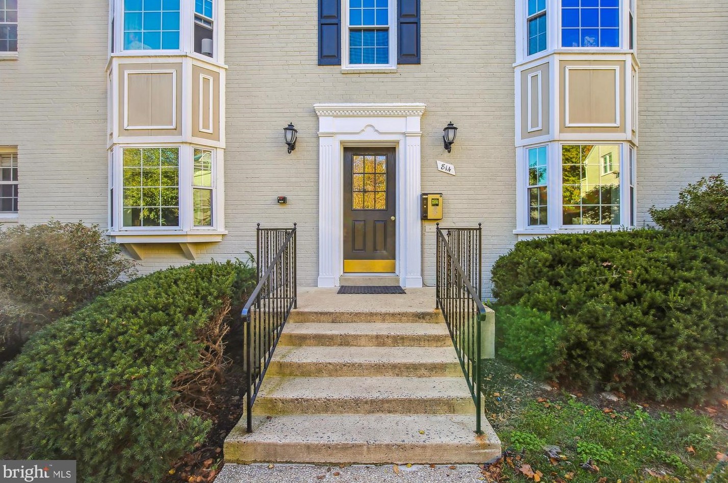 814 S Arlington Mill Dr #6-104, Arlington, VA 22204