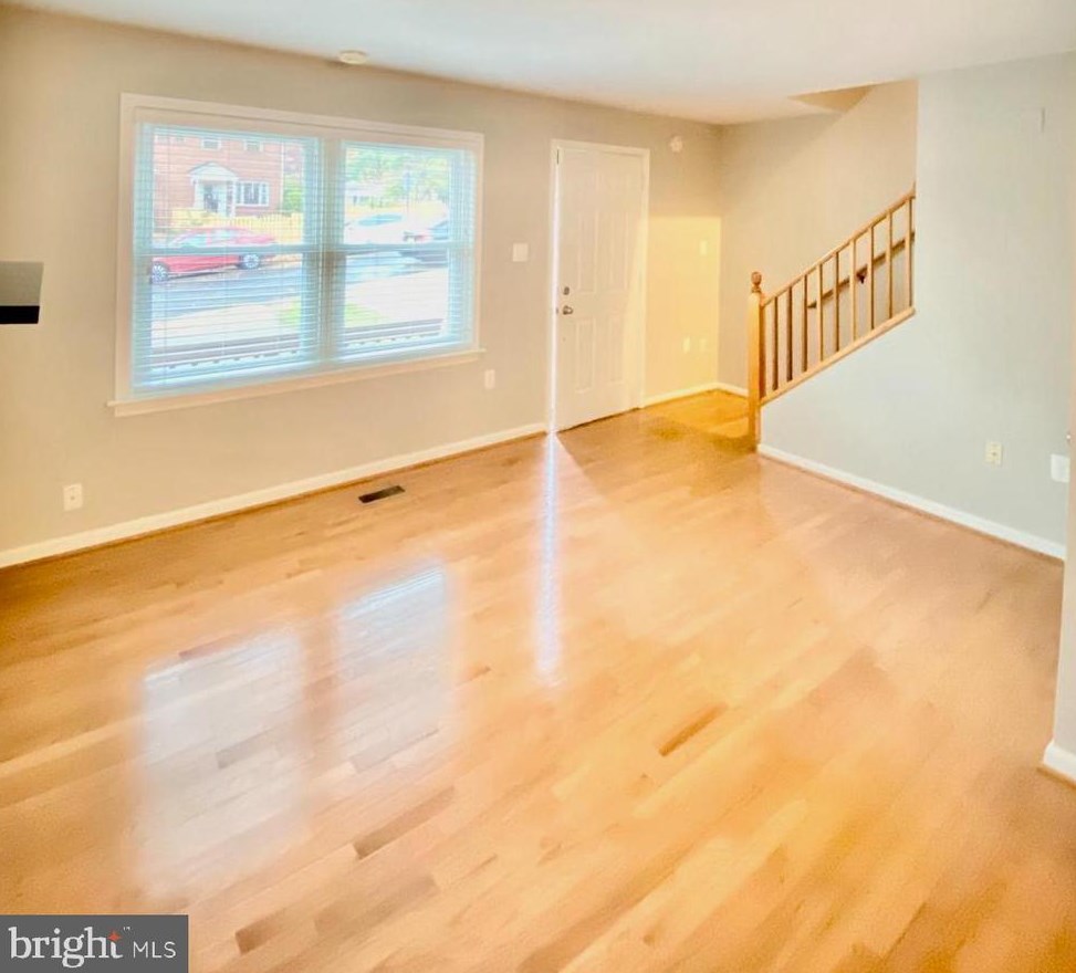 3103 S Grove St, Arlington, VA 22202