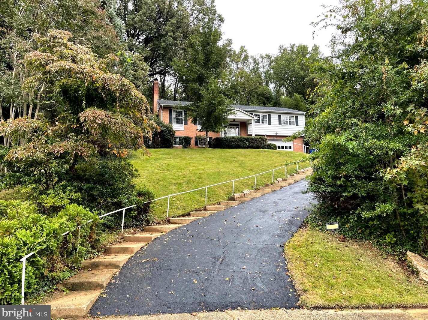 3637 38th St N, Arlington, VA 22207