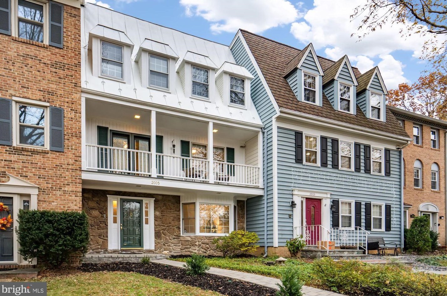 2005 Brandywine St, Arlington, VA 22207-2200
