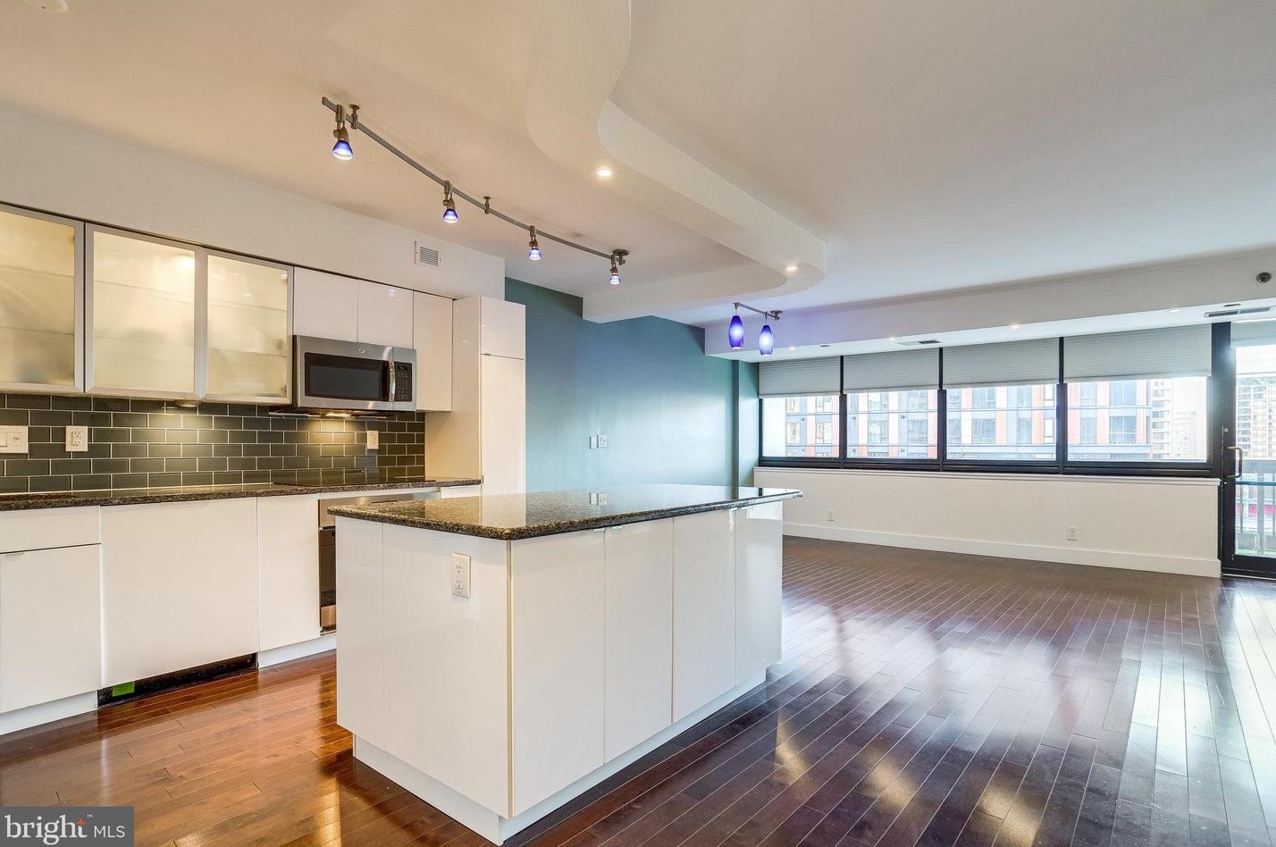 1805 Crystal Dr #705s, Arlington, VA