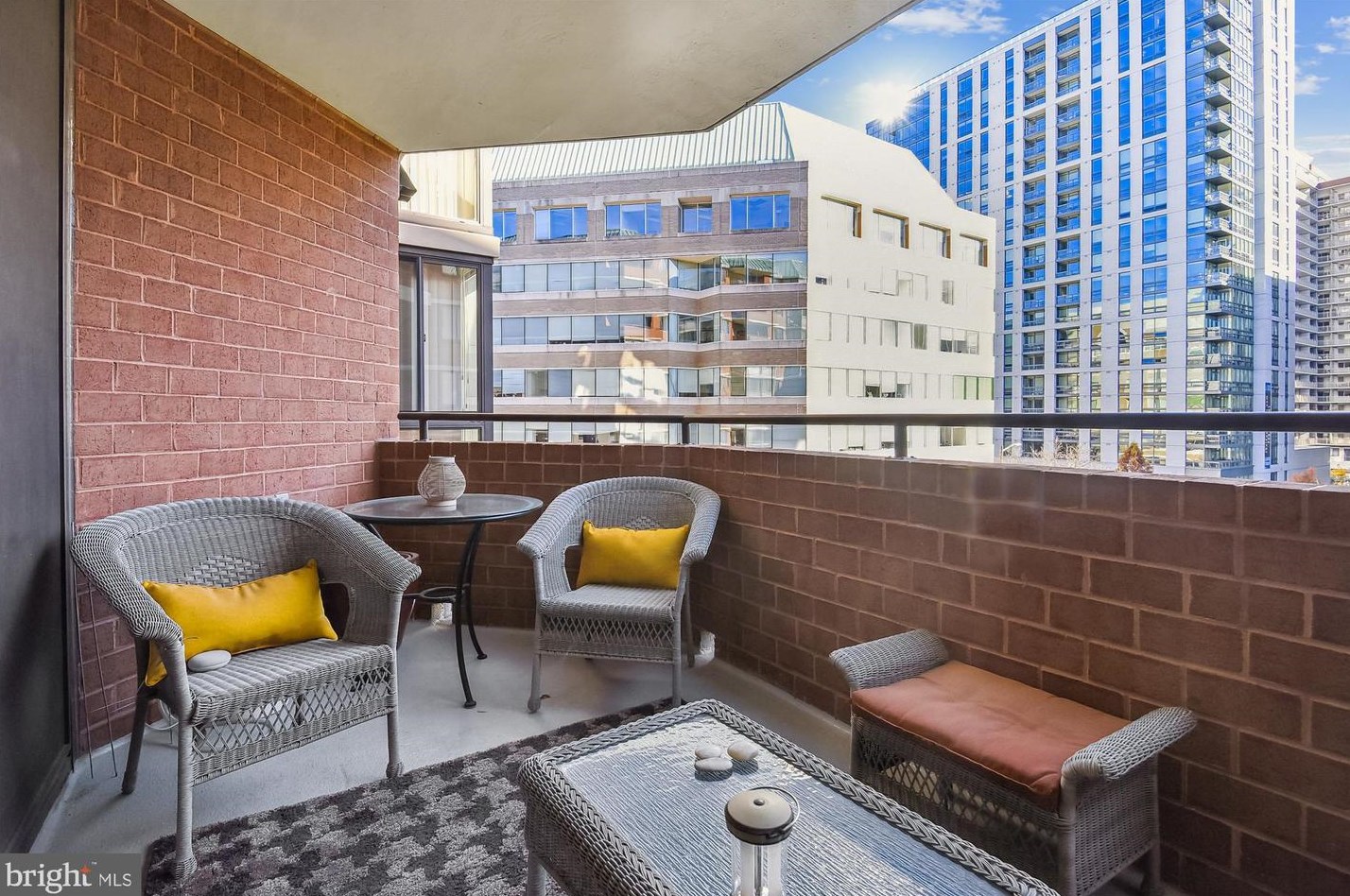 1001 N Randolph St #514, Arlington, VA 22201