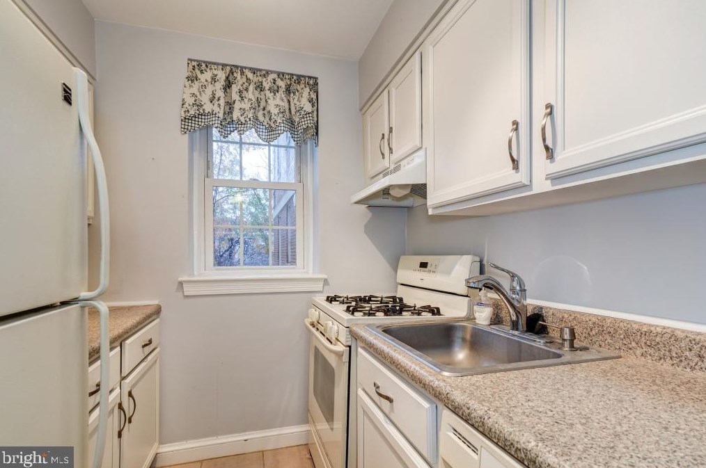 30 S Old Glebe Rd #2, Arlington, VA 22204