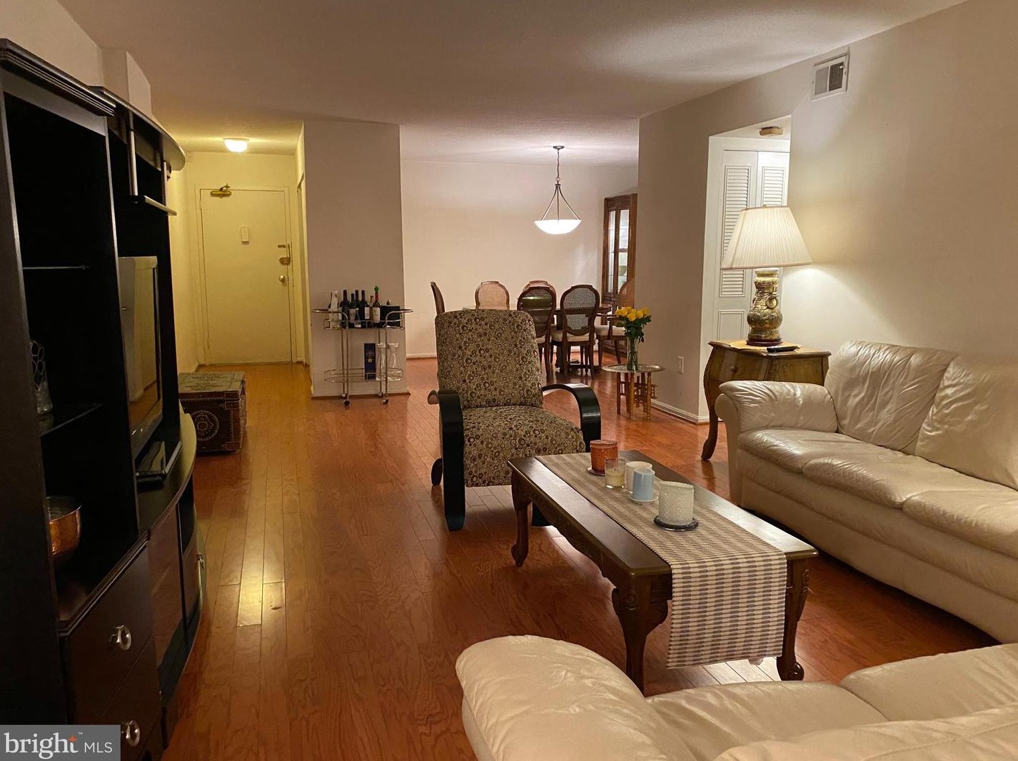 1300 Army Navy Dr #629, Arlington, VA 22202