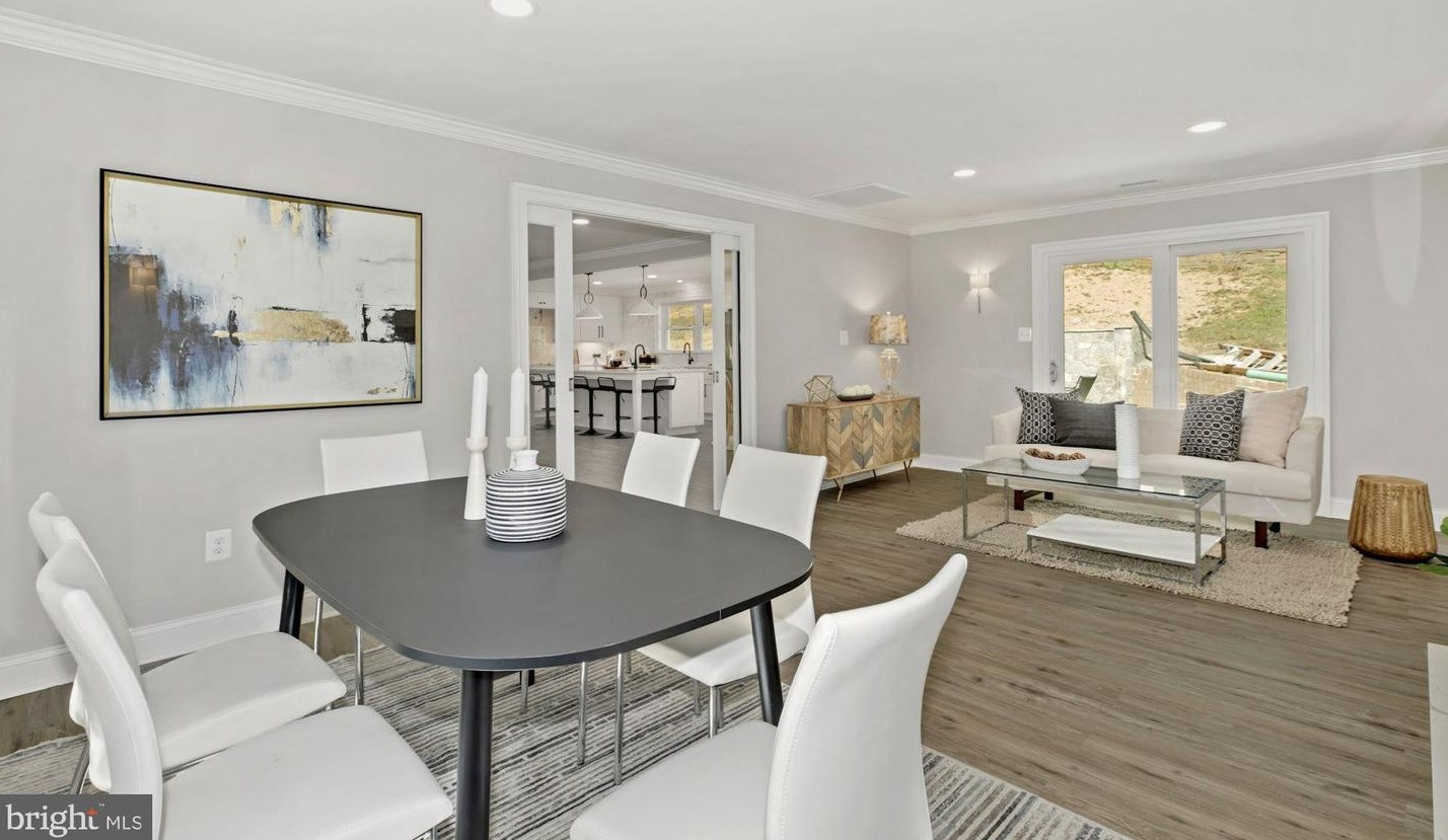 2762 Randolph St, Arlington VA  22207-5223 exterior