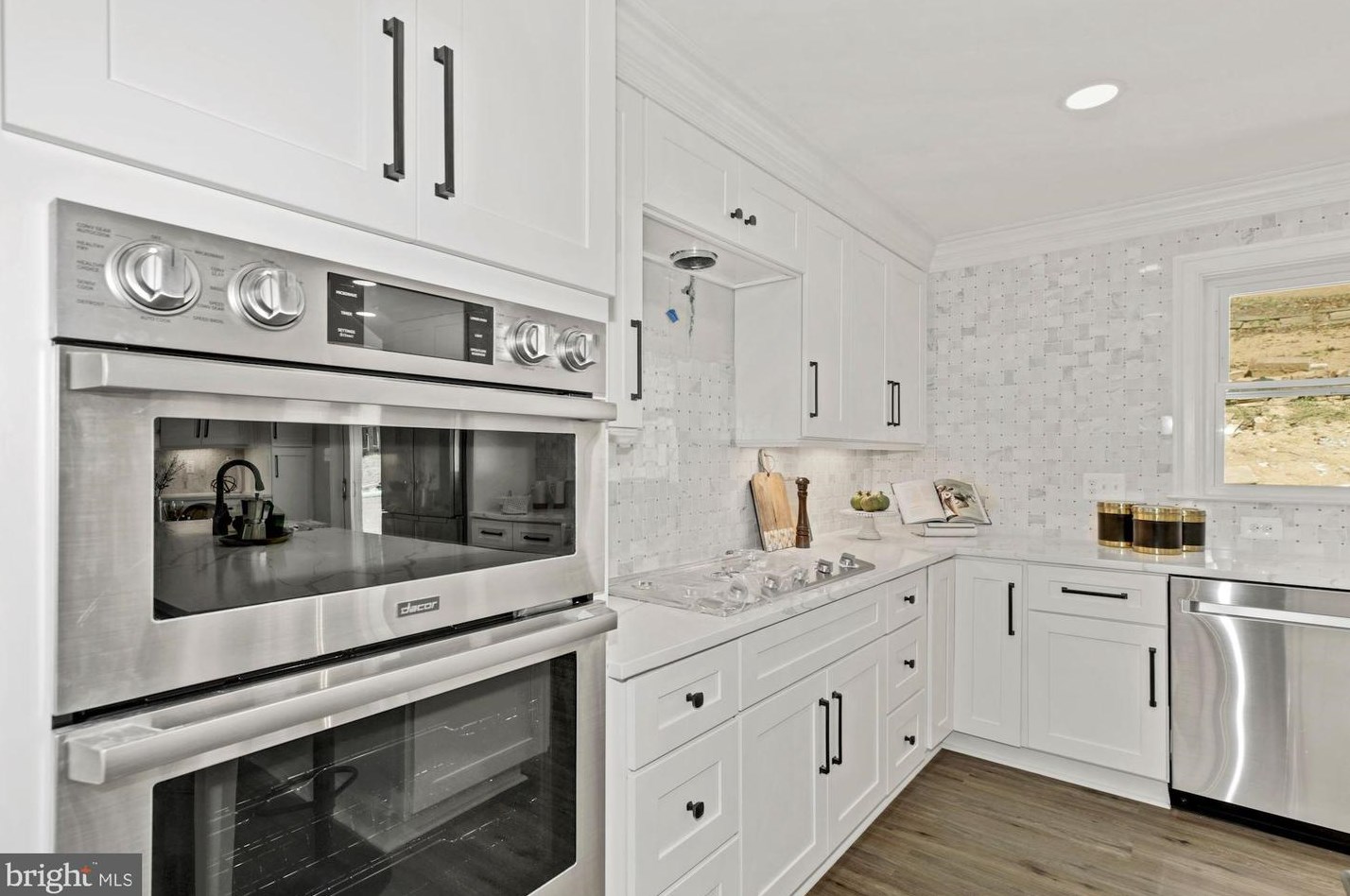2762 Randolph St, Arlington VA  22207-5223 exterior