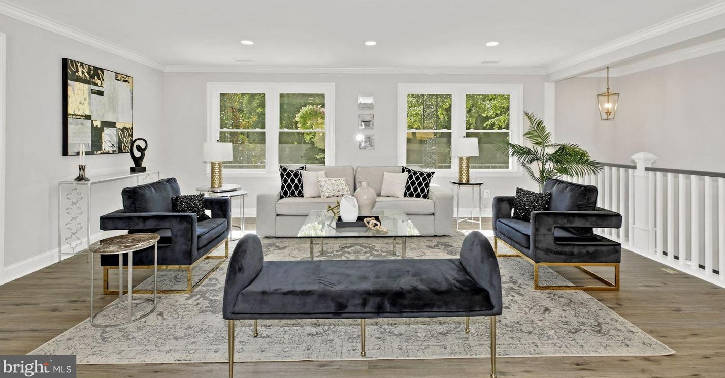 2762 Randolph St, Arlington VA  22207-5223 exterior