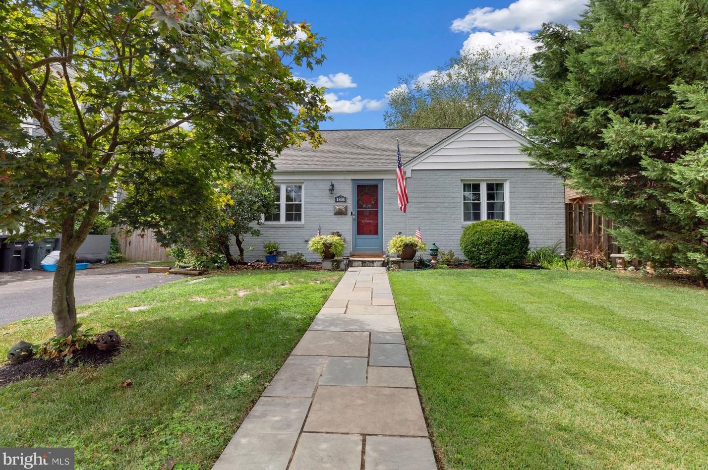 1804 S Nelson St, Arlington, VA 22204