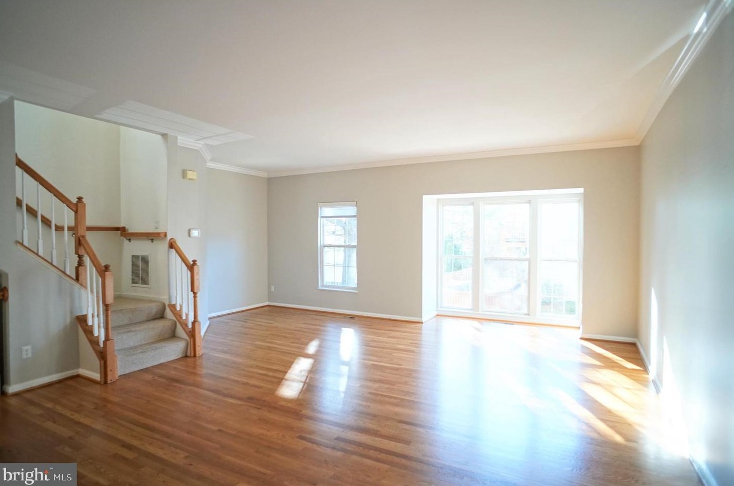2001 N Buchanan Ct, Arlington, VA 22207