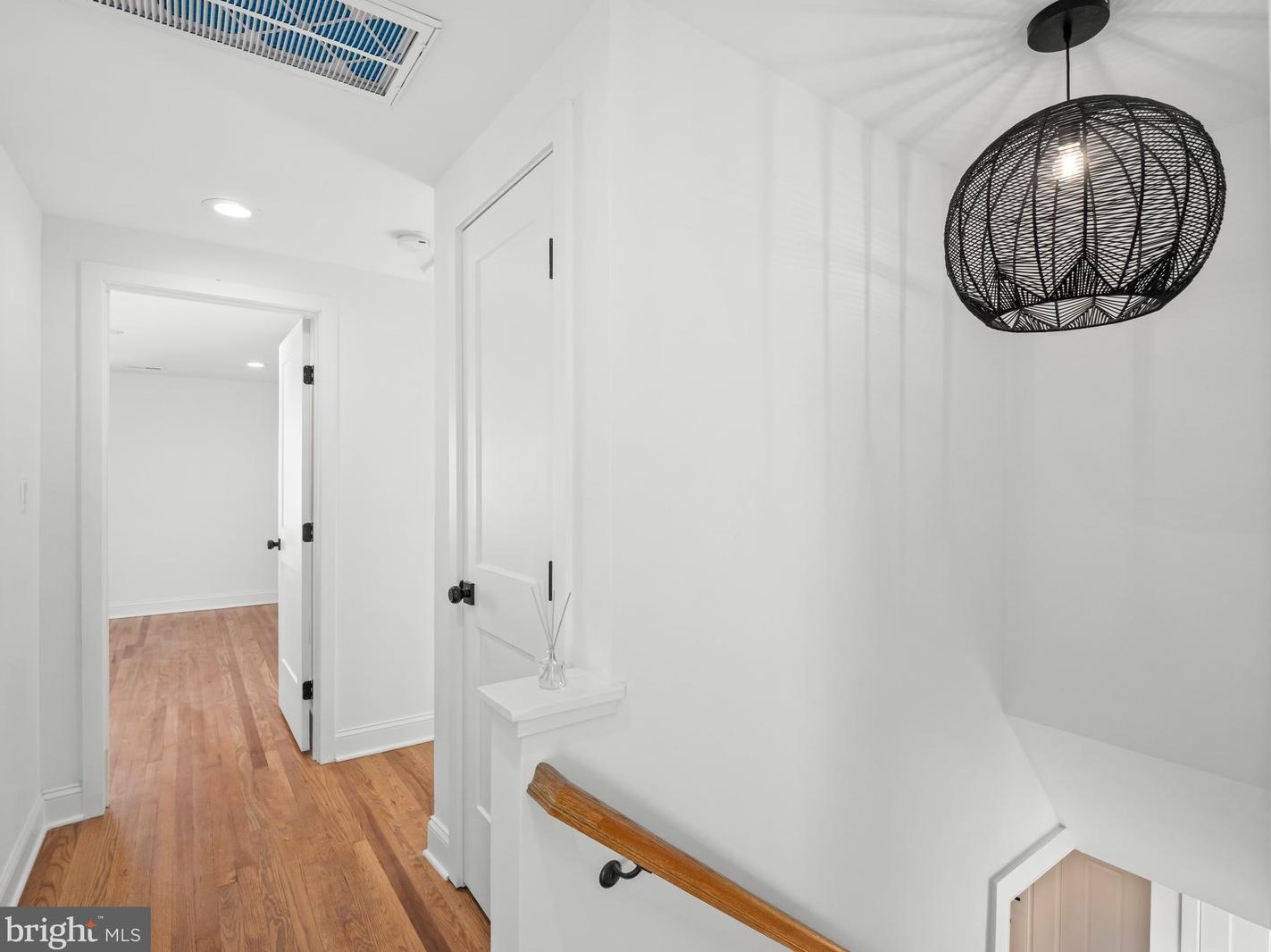 924 Lebanon St, Arlington VA  22205-1434 exterior